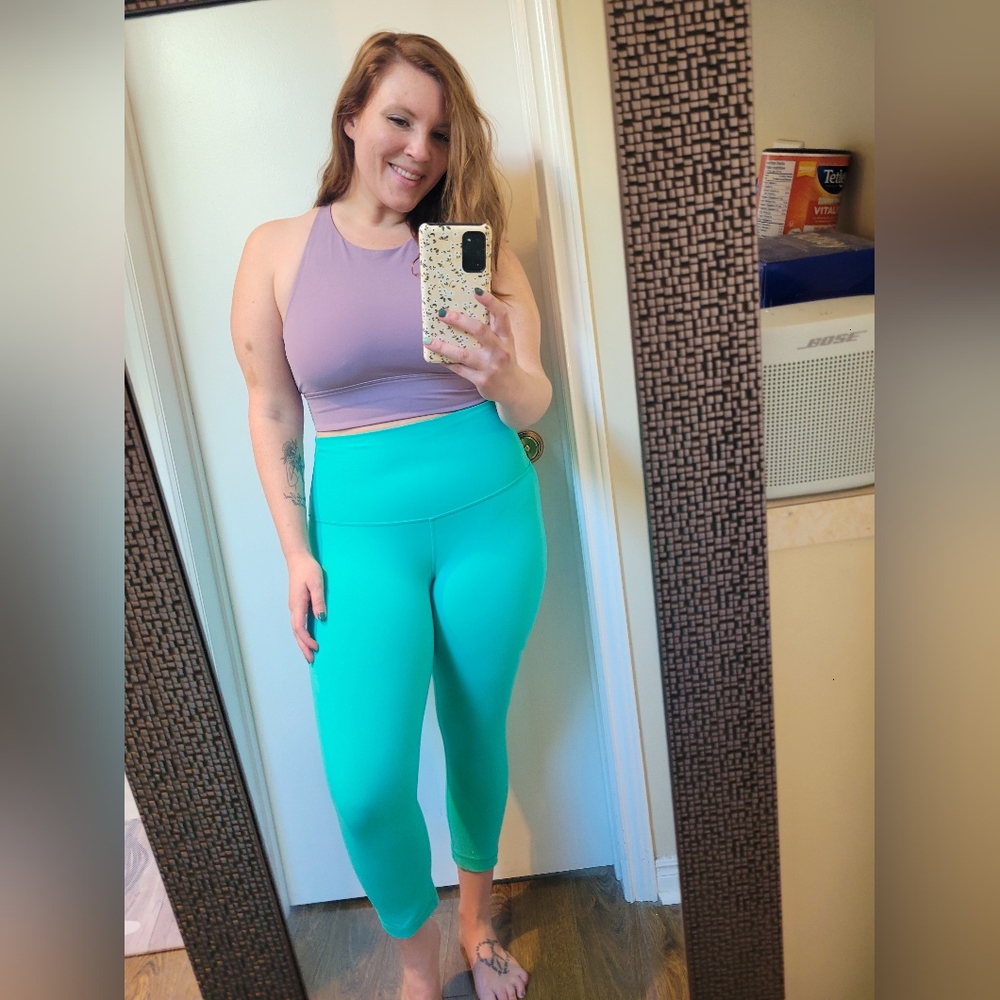 Lululemon Bali Breeze Crops (Austrailian Release)